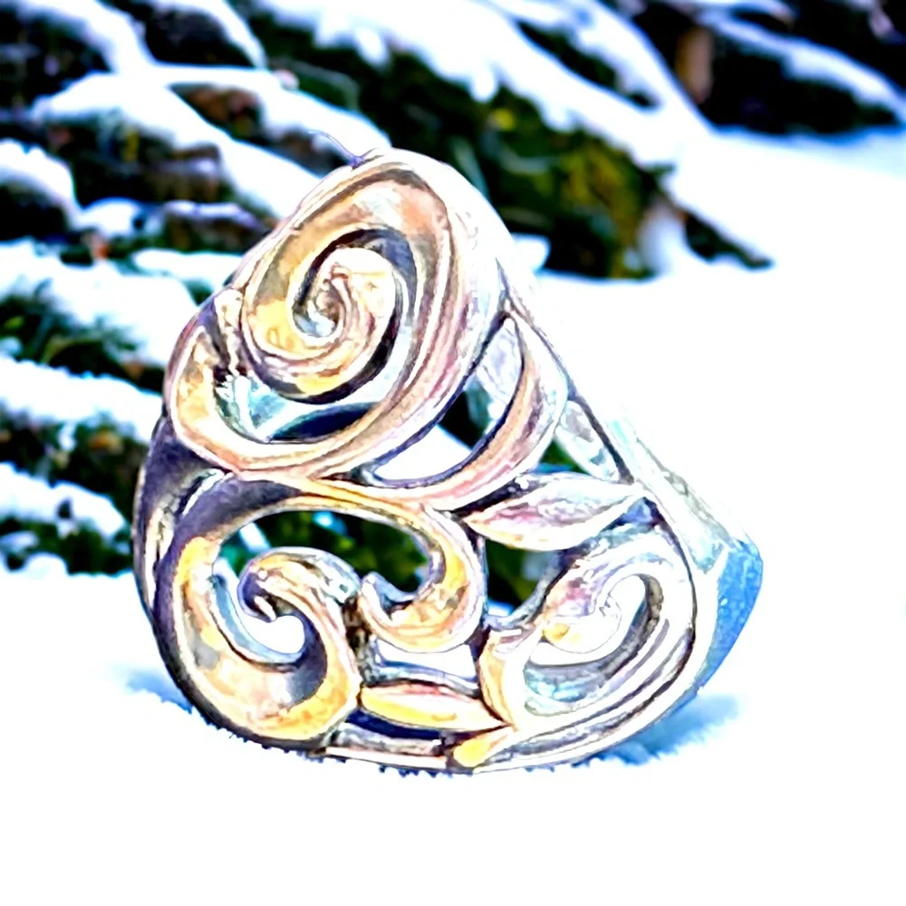 Silver Scroll Ring - Picture 3 of 7